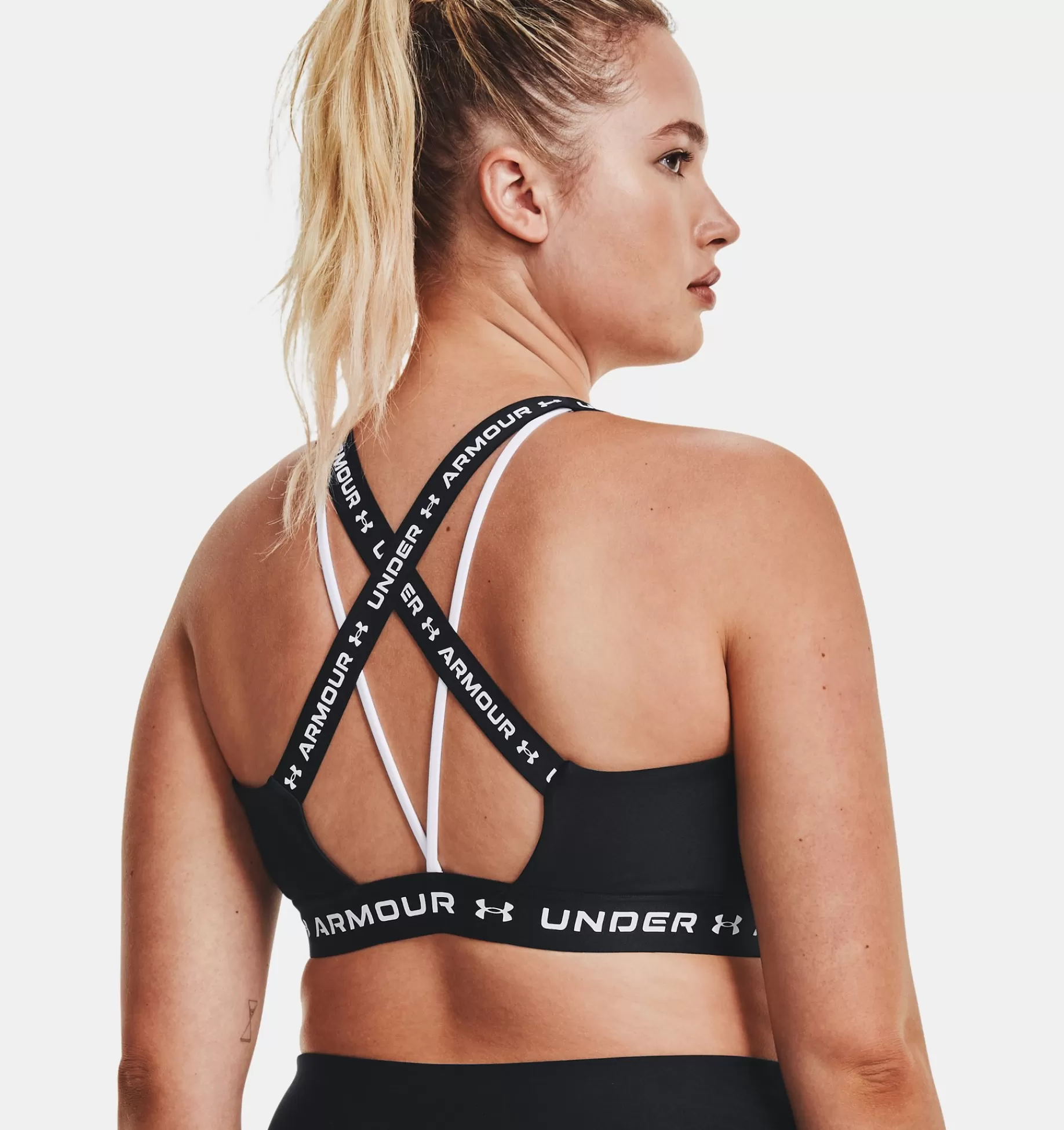 Femmes Under Armour Soutiens-Gorge De Sport<Brassiere De Sport A Dos Croise Et Maintien Leger Ua Pour Femme