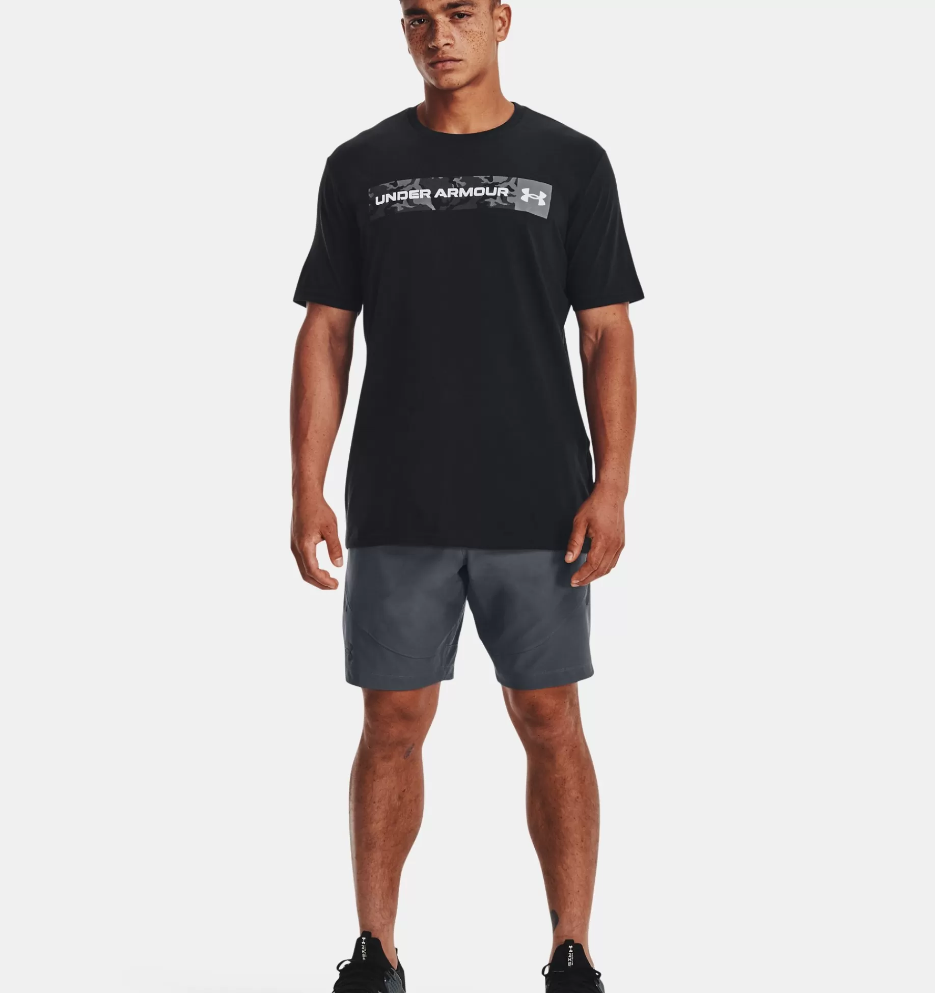 Hommes Under Armour Hauts<T-Shirt A Manches Courtes Ua Camo Chest Stripe Pour Homme